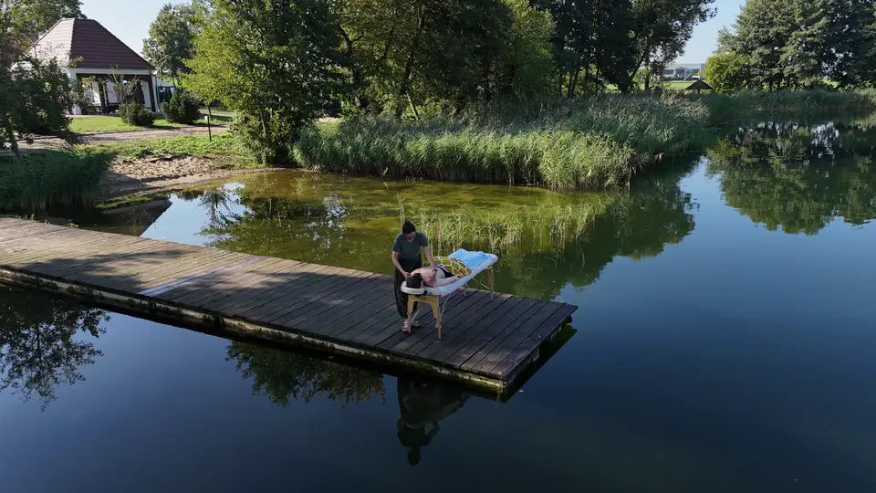 masaz-nad-jeziorem-byslaw-bory-tucholskie.